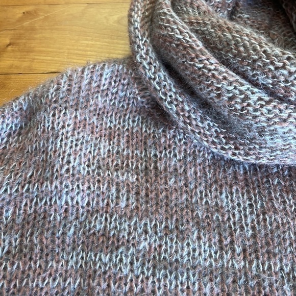 H&M Super soft knit cowl turtleneck sweater pink white grey lightweight - Picture 3 of 5